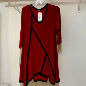 Burgundy and black fashion top